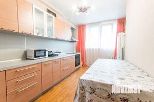 3-к квартира, вторичка, 82м2, 2/13 этаж