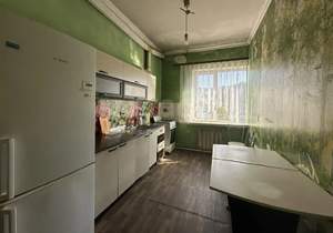 3-к квартира, вторичка, 80м2, 1/3 этаж