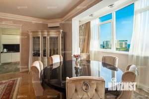 4-к квартира, вторичка, 165м2, 10/16 этаж