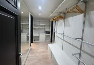 3-к квартира, вторичка, 130м2, 22/27 этаж