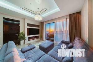 2-к квартира, вторичка, 95м2, 19/26 этаж