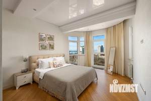 3-к квартира, вторичка, 90м2, 5/18 этаж