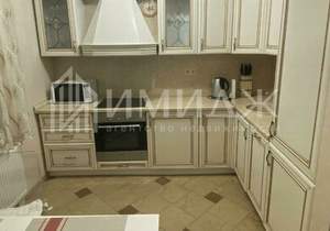 2-к квартира, вторичка, 75м2, 3/4 этаж
