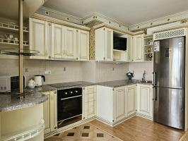 3-к квартира, вторичка, 80м2, 8/25 этаж