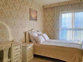 3-к квартира, вторичка, 80м2, 8/25 этаж