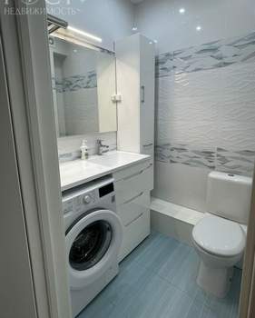 2-к квартира, вторичка, 64м2, 6/18 этаж