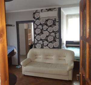 2-к квартира, вторичка, 48м2, 1/4 этаж