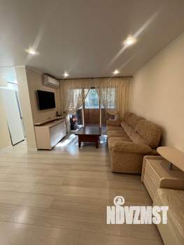 2-к квартира, вторичка, 50м2, 1/4 этаж