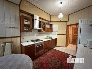 4-к квартира, вторичка, 106м2, 1/6 этаж