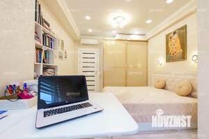 3-к квартира, вторичка, 80м2, 9/17 этаж