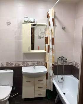 2-к квартира, вторичка, 55м2, 1/7 этаж