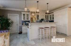 4-к квартира, вторичка, 356м2, 2/4 этаж