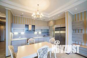 3-к квартира, вторичка, 90м2, 10/18 этаж