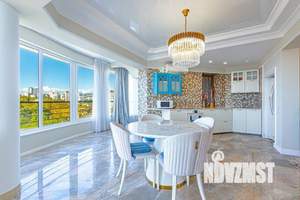 2-к квартира, вторичка, 100м2, 8/12 этаж