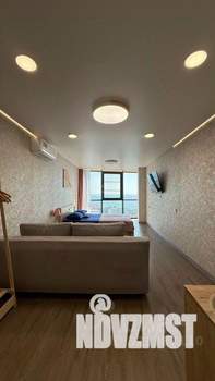 Студия квартира, вторичка, 33м2, 18/22 этаж