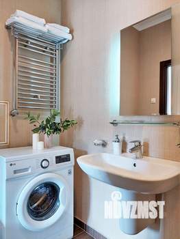 2-к квартира, вторичка, 69м2, 1/6 этаж