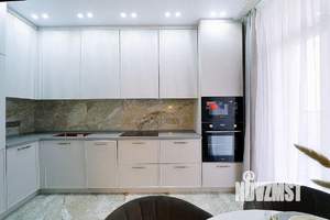3-к квартира, вторичка, 60м2, 11/18 этаж