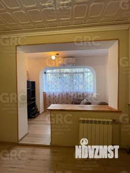 2-к квартира, вторичка, 58м2, 1/9 этаж