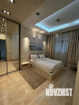 2-к квартира, вторичка, 90м2, 11/18 этаж