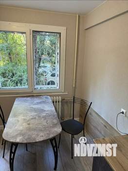 2-к квартира, вторичка, 52м2, 1/5 этаж