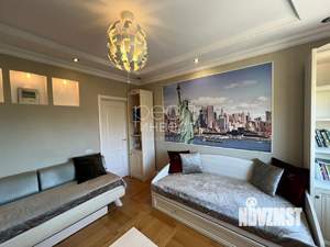 3-к квартира, вторичка, 90м2, 6/19 этаж