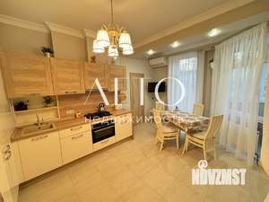 2-к квартира, вторичка, 98м2, 8/9 этаж