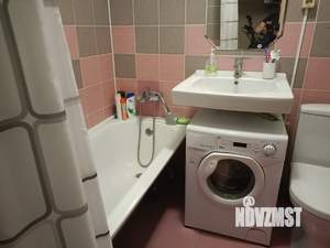 Студия квартира, вторичка, 32м2, 2/19 этаж