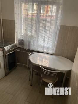 2-к квартира, вторичка, 40м2, 1/3 этаж