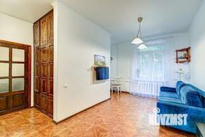 3-к квартира, вторичка, 72м2, 1/3 этаж