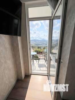 2-к квартира, вторичка, 30м2, 1/4 этаж
