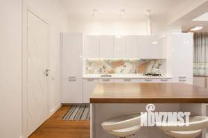 3-к квартира, вторичка, 98м2, 6/8 этаж