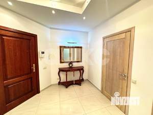 2-к квартира, вторичка, 137м2, 2/9 этаж