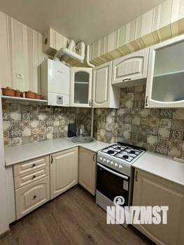 2-к квартира, вторичка, 42м2, 1/6 этаж