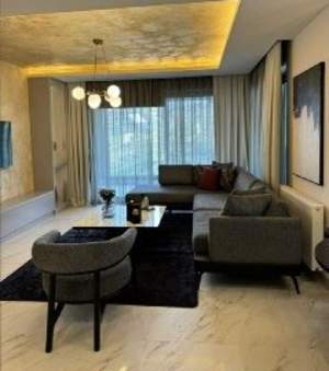 2-к квартира, вторичка, 100м2, 3/5 этаж