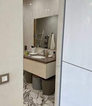 3-к квартира, вторичка, 114м2, 7/8 этаж