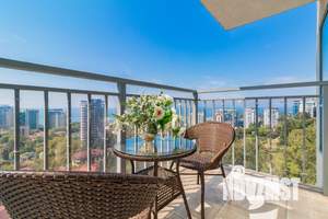 3-к квартира, вторичка, 120м2, 8/9 этаж
