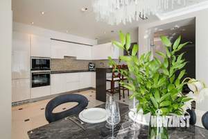 2-к квартира, вторичка, 130м2, 19/27 этаж