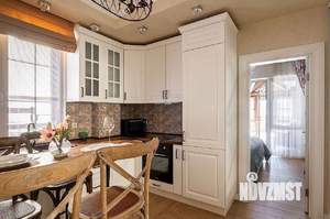 2-к квартира, вторичка, 68м2, 2/4 этаж