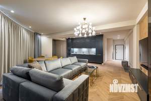 3-к квартира, вторичка, 120м2, 18/24 этаж