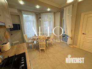 2-к квартира, вторичка, 98м2, 8/9 этаж
