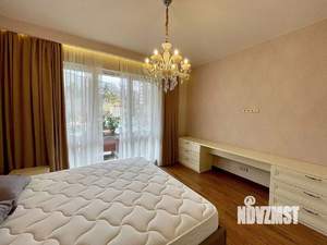 2-к квартира, вторичка, 79м2, 1/17 этаж