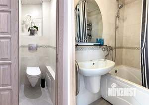 2-к квартира, вторичка, 64м2, 4/10 этаж
