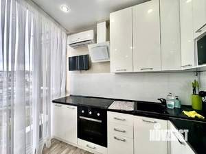 2-к квартира, вторичка, 63м2, 3/8 этаж