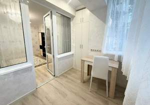 2-к квартира, вторичка, 42м2, 1/5 этаж