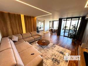 3-к квартира, вторичка, 95м2, 9/12 этаж