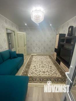 2-к квартира, вторичка, 42м2, 1/5 этаж