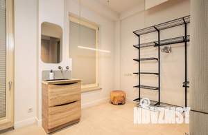 Студия квартира, вторичка, 49м2, 1/7 этаж