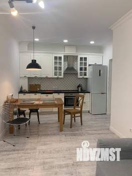 2-к квартира, вторичка, 94м2, 10/19 этаж