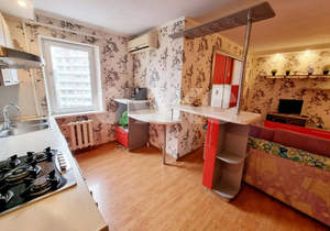 3-к квартира, вторичка, 76м2, 6/9 этаж