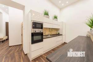 2-к квартира, вторичка, 60м2, 18/22 этаж